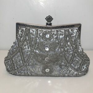 Elegant Silver Beaded Clutch Art Deco Holiday Handbag Shoulder Bag Jeweled